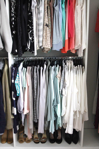 Home higher hangers space saving velvet clothes hangers slimline heavy duty closet organizers helps reduce wrinkles and clutter great for dorms and increasing closet space 40 pack black velvet