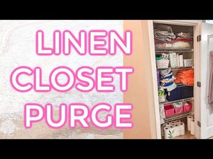LINEN CLOSET CLEAN AND ORGANIZE|| ORGANIZE MY CLEANING PRODUCTS|Heather McCarthy