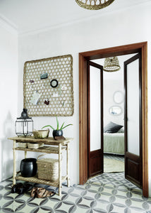 Archive Dive: 25 Streamlined Entryways and Mudrooms