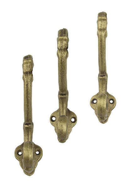 Home sheffield home wall hooks cast iron rustic chic shabby vintage style farmhouse decor clothes hanging idea for hats coats scarves bags closets wall hanging rustic key hooks set of 3